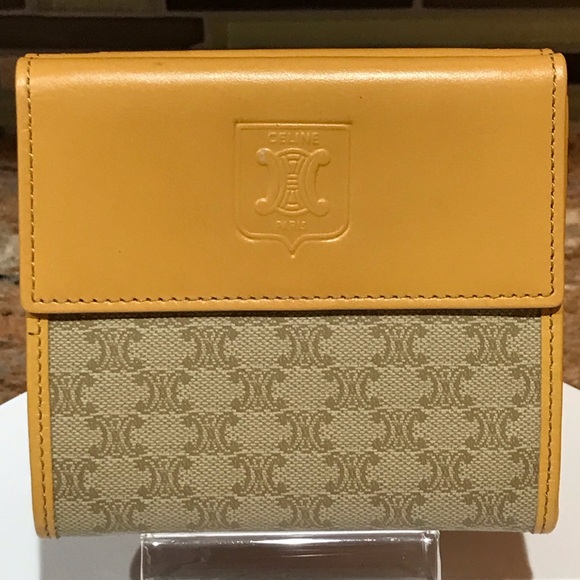 CELINE Signature Macadam Trifold Wallet π§‘ - Picture 8 of 16